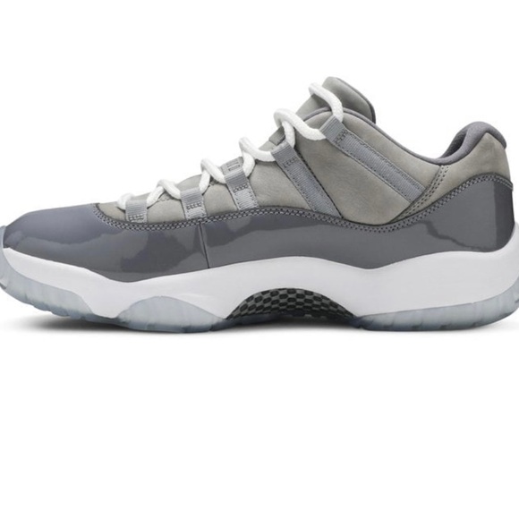 Air Jordan 11 Retro Low Cool Grey SZE 7Y - Picture 1 of 8